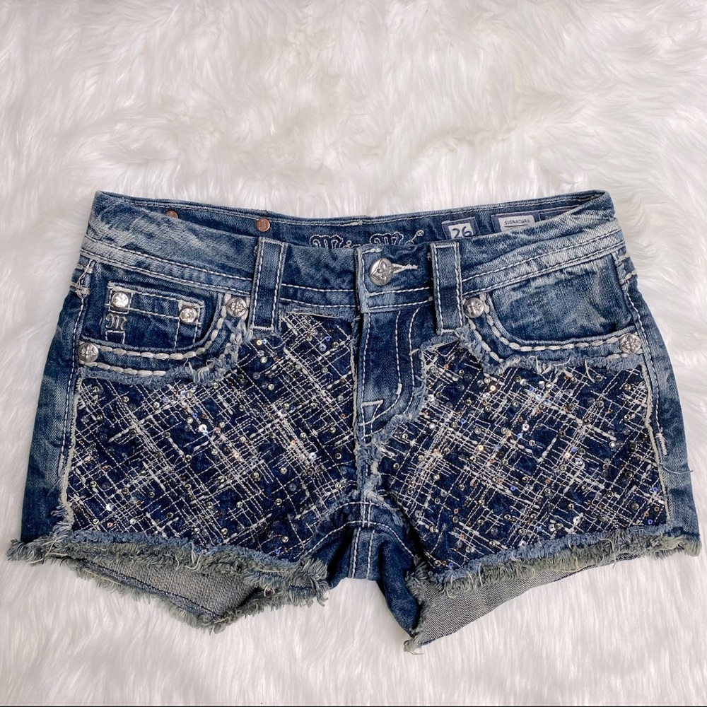 Miss Me Jean Short size 26 - Picture 3 of 6